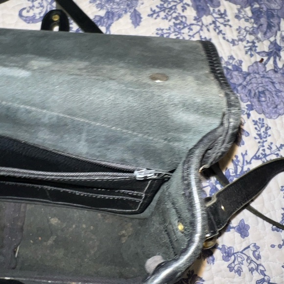 COPY - Vintage Dooney & Burke - Picture 9 of 10